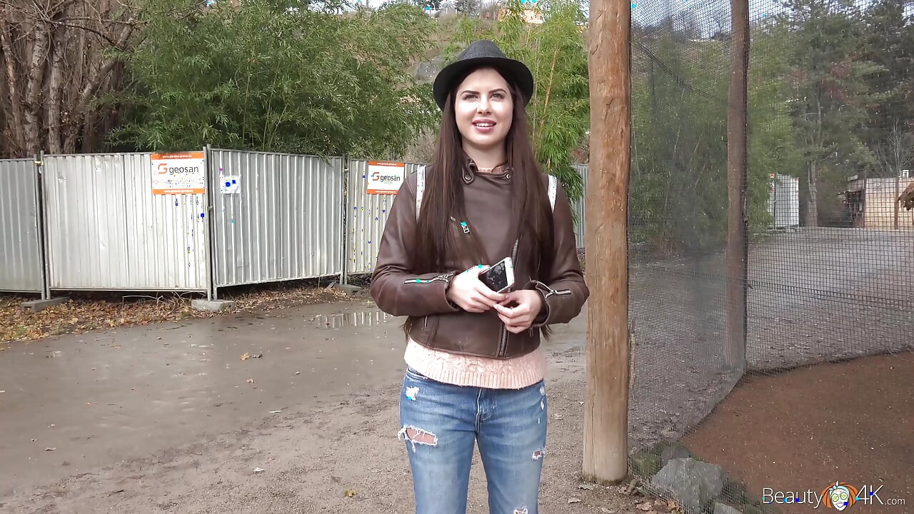 Pareja dispara orgasmo mutuo en cámara