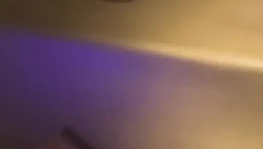 Ham su samuru dildo sikişi ve boşalma