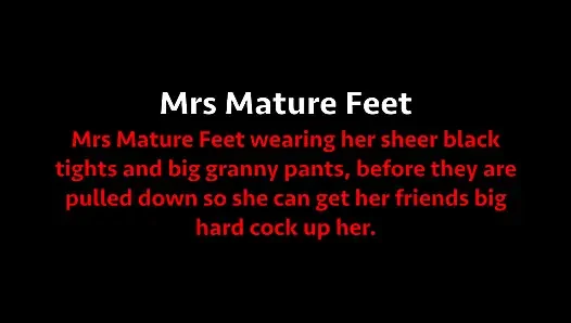 Mrs Mature Feet get her pussy filled from the back 425