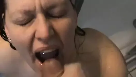 Housewife swallows cum, real homemade