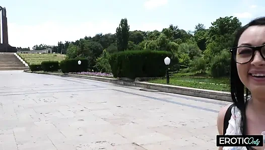 Что немецкие домохозяйки делают со своими соседями