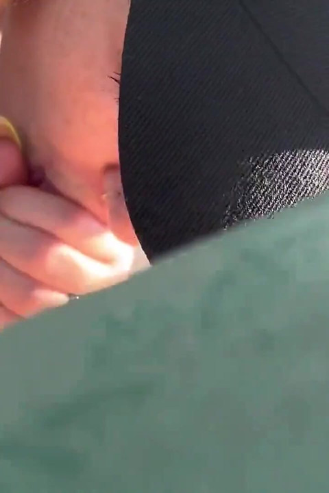 Sucking a Strangers Dick in a Public Ferris Wheel - Iwantsheena