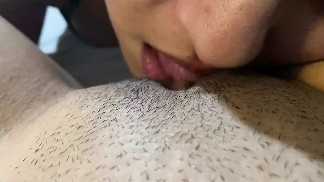my stepsister takes off my panties and sucks my pussy