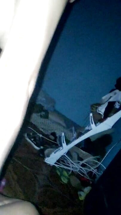 Moje přítelkyně mi saje zadek