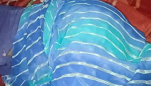 Indian Village Desi Aunty Ki Raat Mein Ghori Bana Kar Paani Nikal Diya – Tight Chut Se Squirt Kiya Homemade Hindi Audio
