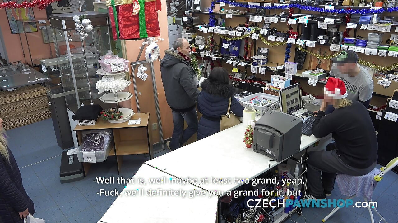 The busty blonde comes back for a very private deal (CzechPawnShop)
