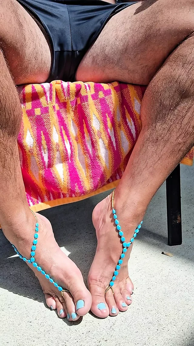 Sitting outside in the sun showing off my barefoot sandals and toes
