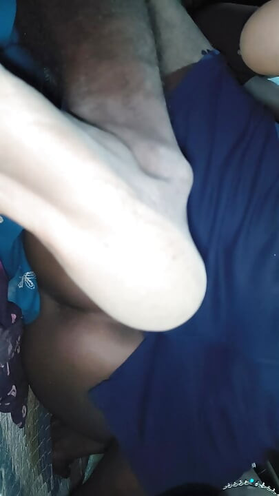 I went to my stepsister's house for summer vacation and had a lot of fun with my lovely stepsister, full Hindi viral video