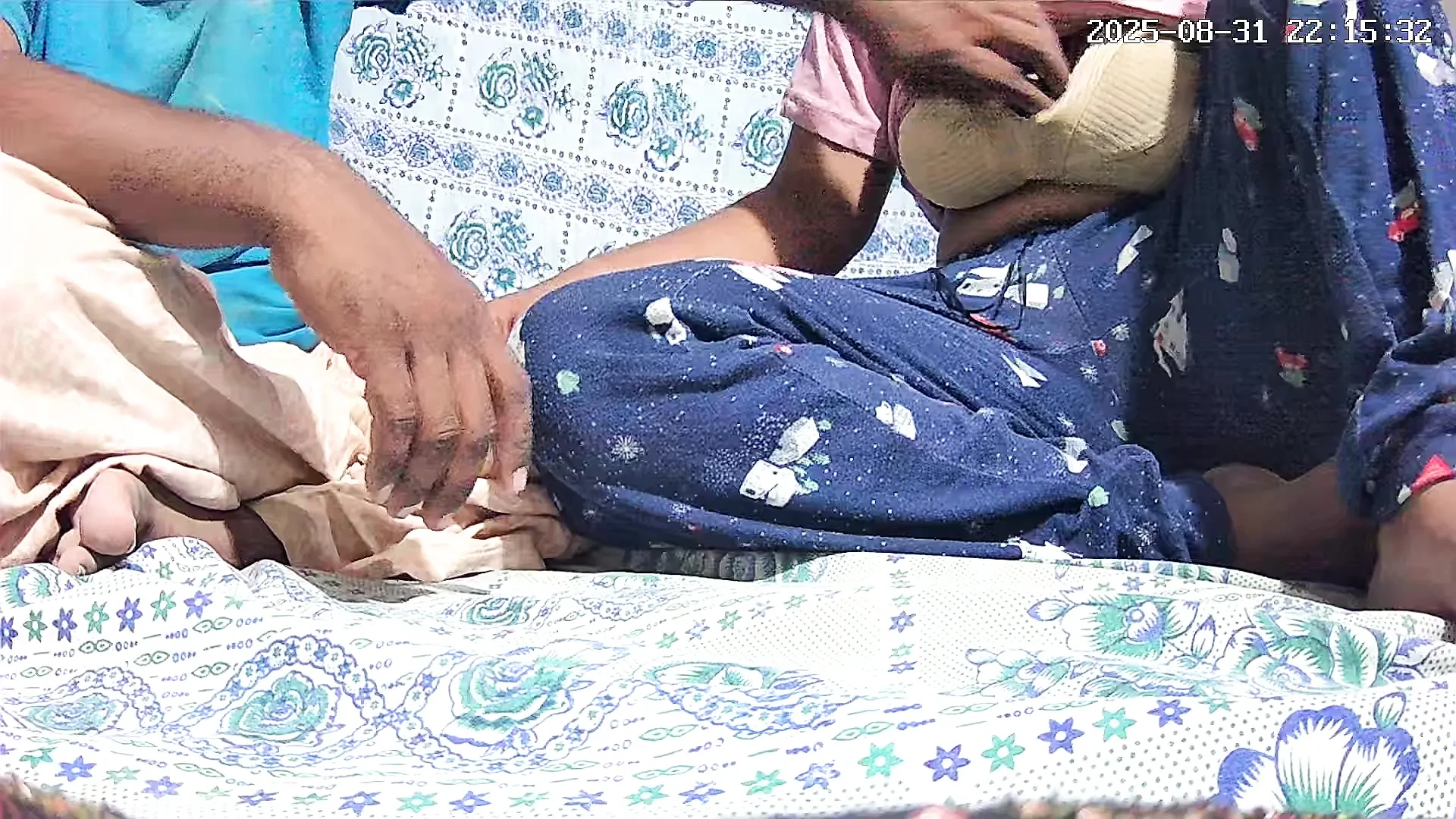 पार्क में बड़ा बतख लड़का और लड़की का सेक्स 38765
