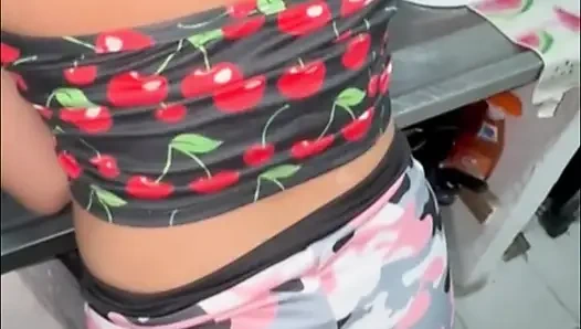 Clear Voice Hottest arab Egyptian Sharmota Muslim Wife a7a teez nar fagra in kitchen