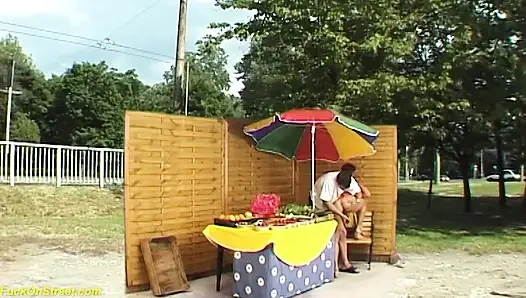 Rothaariges teenie anal gefickt