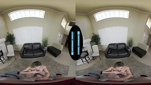 Смертельный хардкорный VR - ты дома из колледжа и трахаю горячую няню отчима