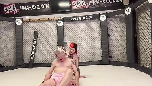 Pvc ibu tiri menyiksa banci di kandang mma - kontrol paha & penghinaan