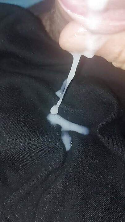 Wet cum Cumming