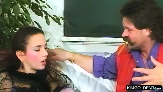 Heisser Sex mit goldener Schoenheit