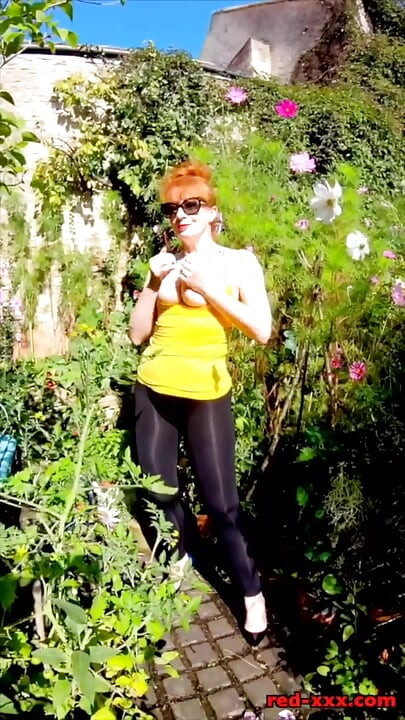 Outdoor fun with naughty MILF Red XXX