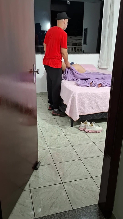 Stepdaughter arrives home from Carnival in the early morning and gives a blowjob. | Clip 2