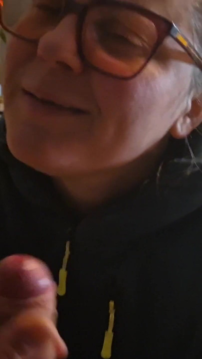 Took my cock out and got helped by working girl in glasses | Clip 1