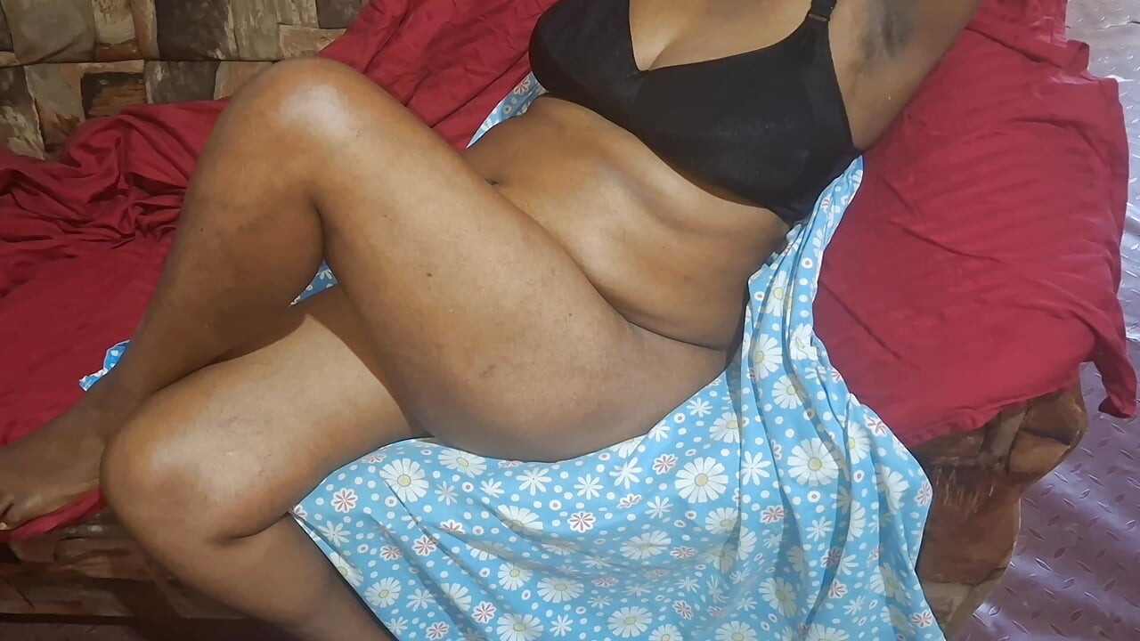 घरात फॉक्सी सावत्र आई सर्वात हॉट व्हिडिओ