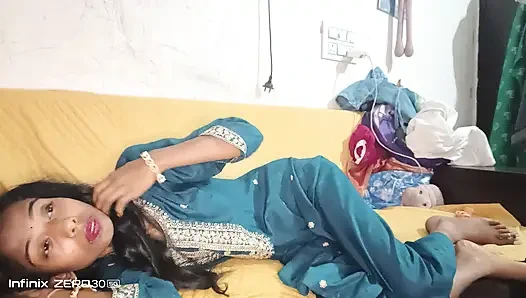 Main apne kamsin byaphrend ko uske sath itni jordar chudaee karne ke lie bulati hoon