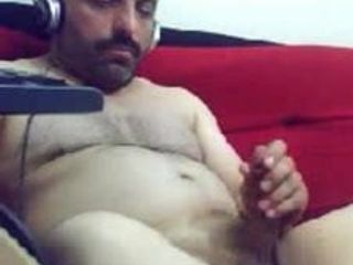 Masturbujący się indyk-turecki niedźwiedź to prawdziwy mężczyzna