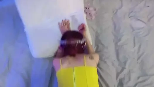 Сексуальная кибер-эльфа делает удивительный минет, трахается и жестко доминирует большой член, и получает кримпай (крупным планом, в видео от первого лица)