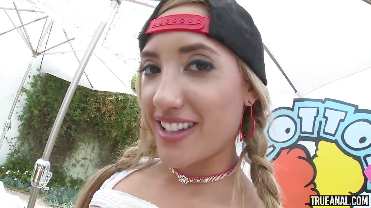 Ægte Anal - Chloe Amour elsker røv-til-mund smag