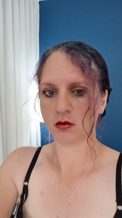 Am I pretty in pink?