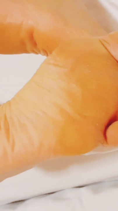 Selena's Naked Posing and Body Worship