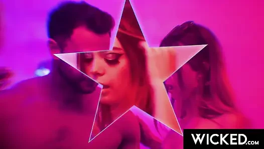 Wicked - seks threesome virtual fantasi liar alexis tae molly