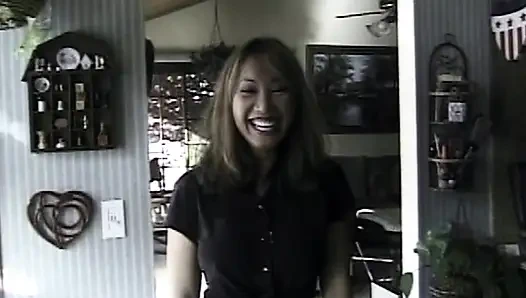 Antar rassische Sority Bash: Heiße Lesbenaction