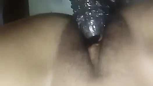 Ngentot enak banget sama memek basah istriku yang cantik