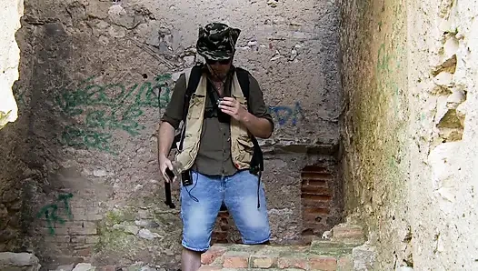 Starkes, geknalltes fickloch von lustvoller Chica pink schlitz sieht wenig voll mit sperma aus