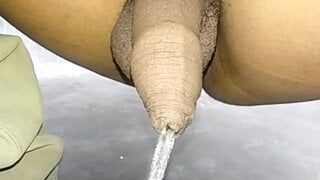 This piss is so hot and sexy