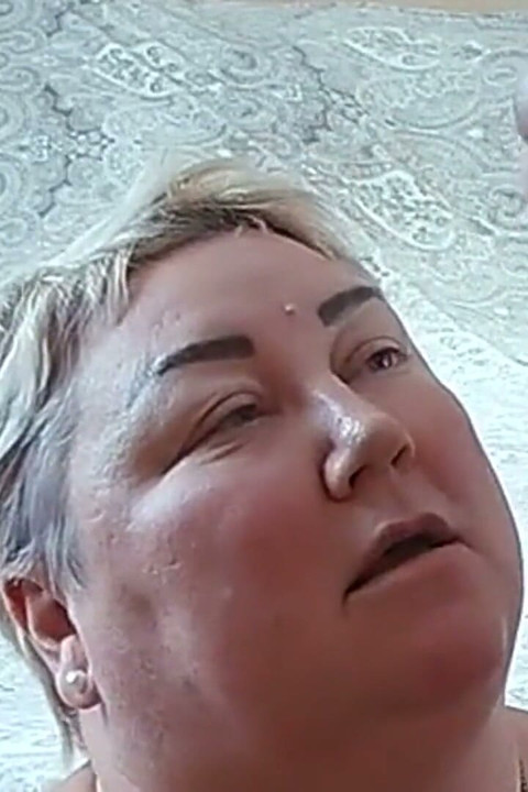 Min elskede kæreste malker min pik og får sæd i munden