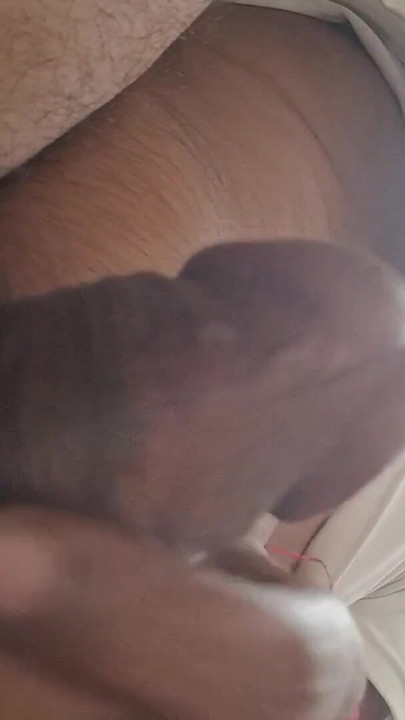 Bathroom me jaa ke ladke ne hastmaithun | Clip 1