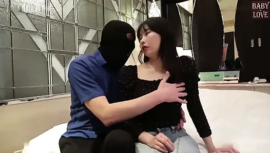 Street Pick up Busty Beauty Meets a Bold Stranger and Gets Drawn Into an Intense and Immersive Creampie Moment