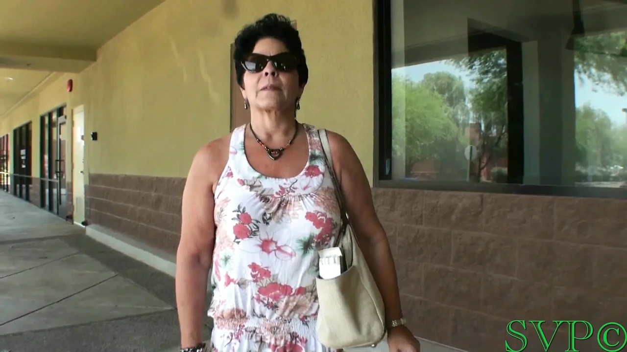 Cougar BBW GILF Smokes & Poses