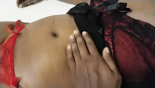 Indian girl get fucked in the bed