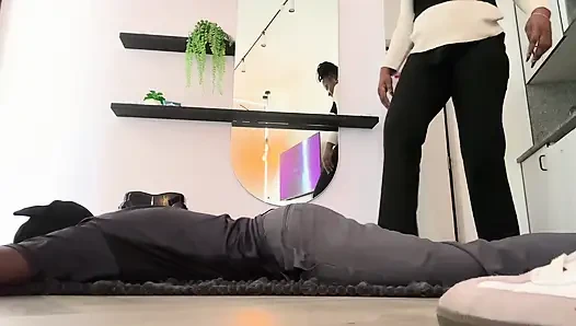 FEMDOM FOOT FETISH DOMINATION