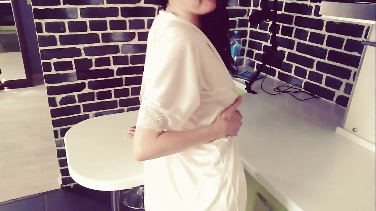 Russian MILF 2 Ginnagg
