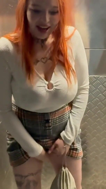 Brought a stranger to orgasm on the street. | Clip 1