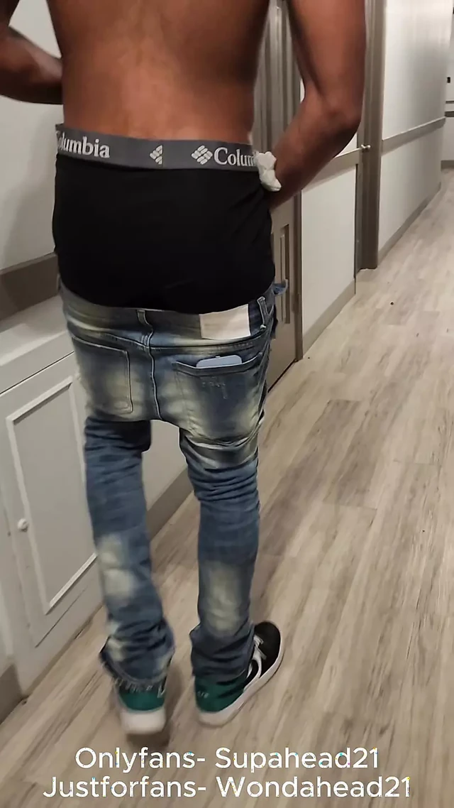 &quot;MY FYON A$$ SAGGER NEIGHBOR &quot; 🔥