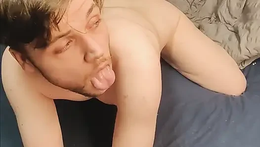 O azgın deliği sikmek zorunda kaldım