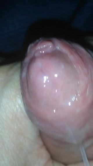 Make my dick hole spurt thick cum on ur clit