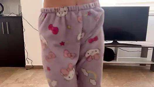Linda Paupau baila sexy y sensual