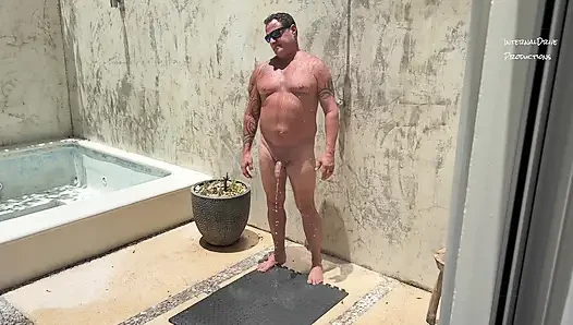Watching him makes her fucking horny.