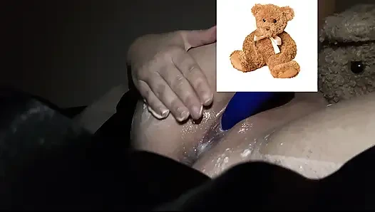 MY KINKY ARAB GIRL MASTUBATES WITH VIBRATOR & MY CUM ALL OVER HER CURVY BODY-  AMATEUR ARABIAN SNOWWHITE