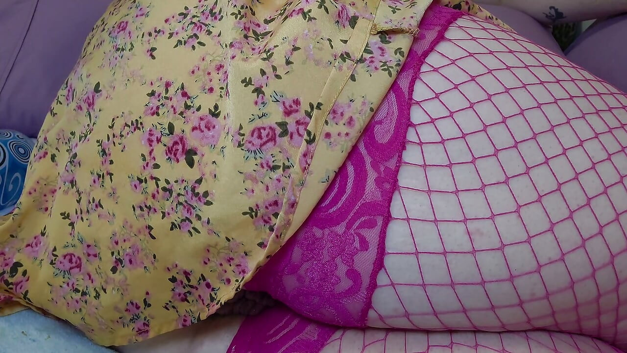 Anal Beads, Fat Pussy Masturbation & Muliple Orgams