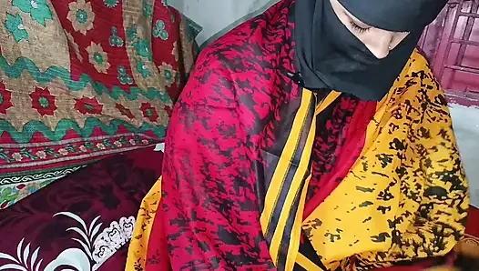 Jika aku meniduri ibu tiriku, dia akan tinggal di rumahku. bagian 01